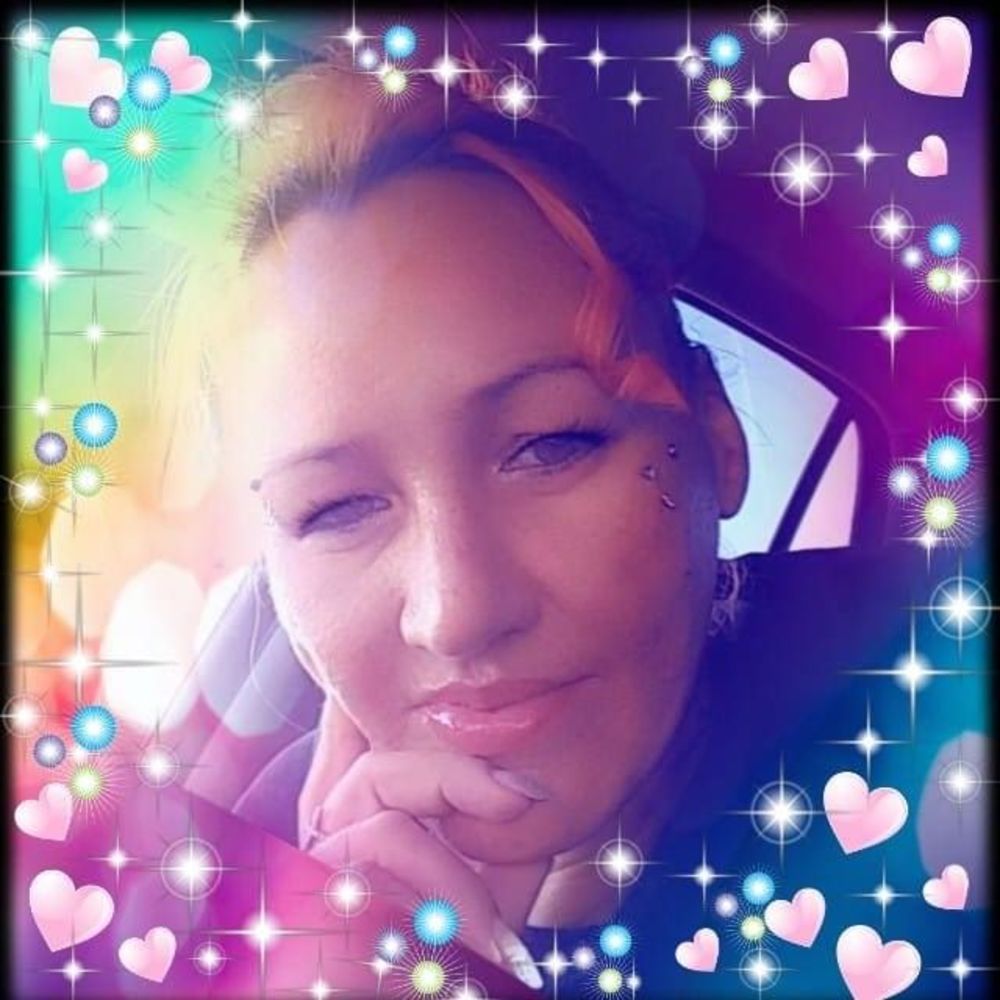 Meet your Posher, Carey